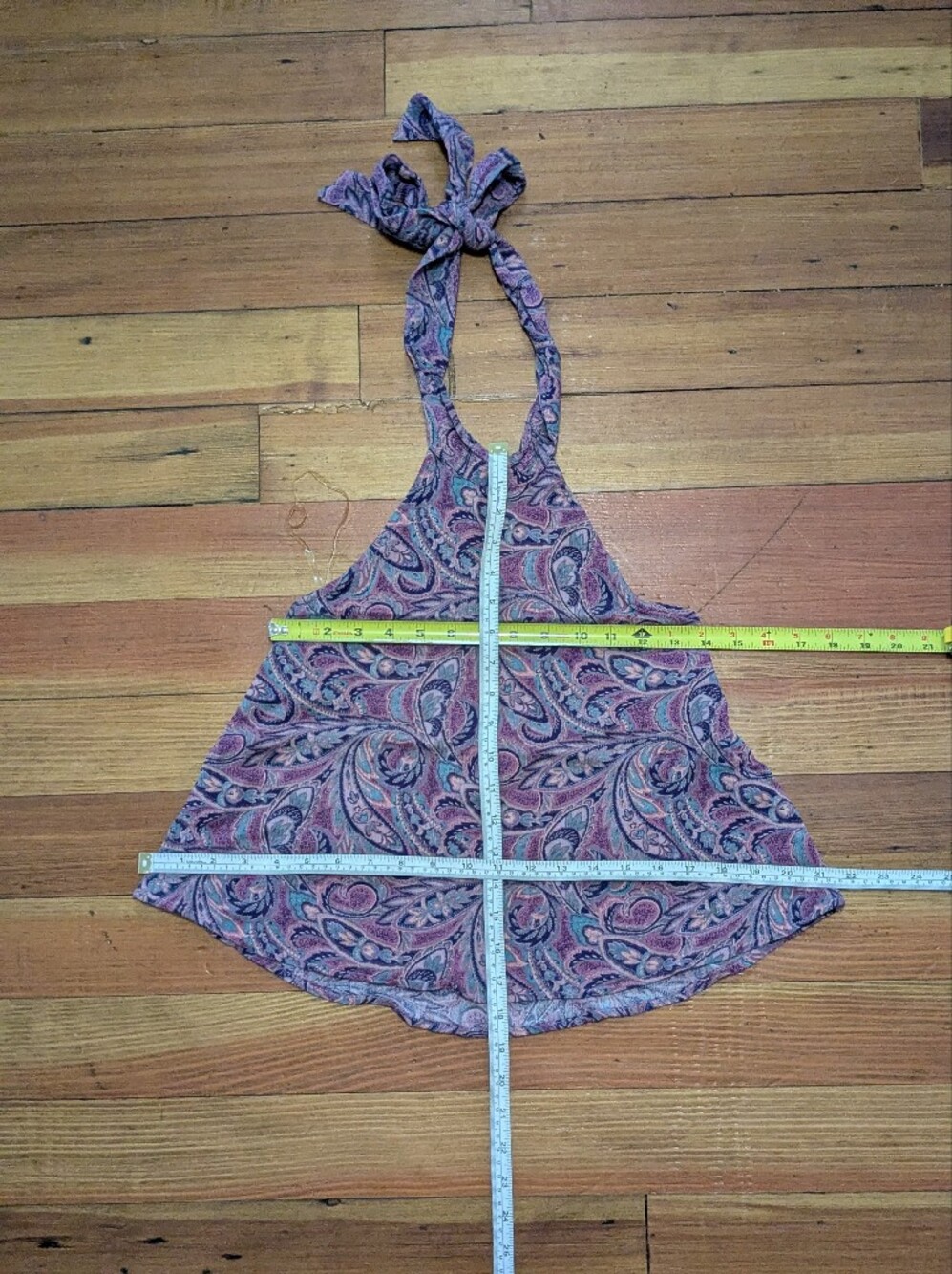 KENDALL & KYLIE - SIZE S Paisley Halter Tank Top - Picture 5 of 13